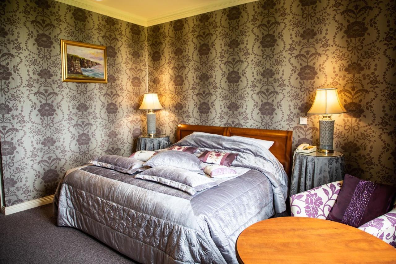 Ballinalacken Castle Country House Hotel Дулін Екстер'єр фото